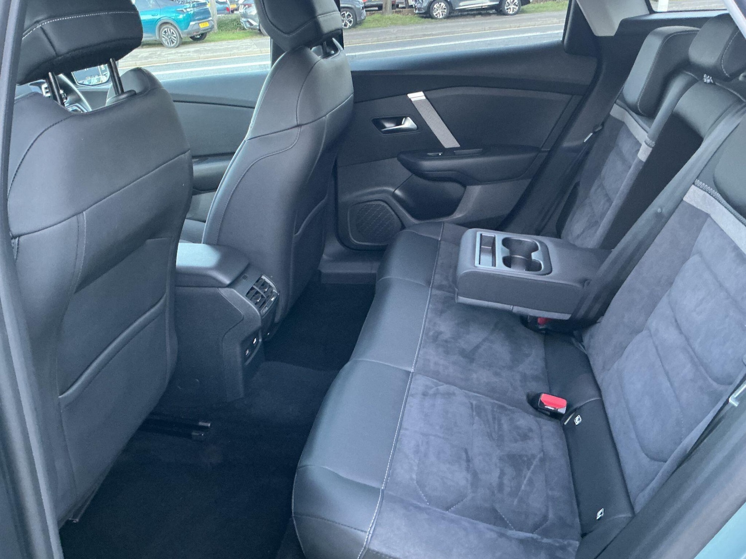 Used Citroen C4 2023 for sale - 77175092: Photo 15