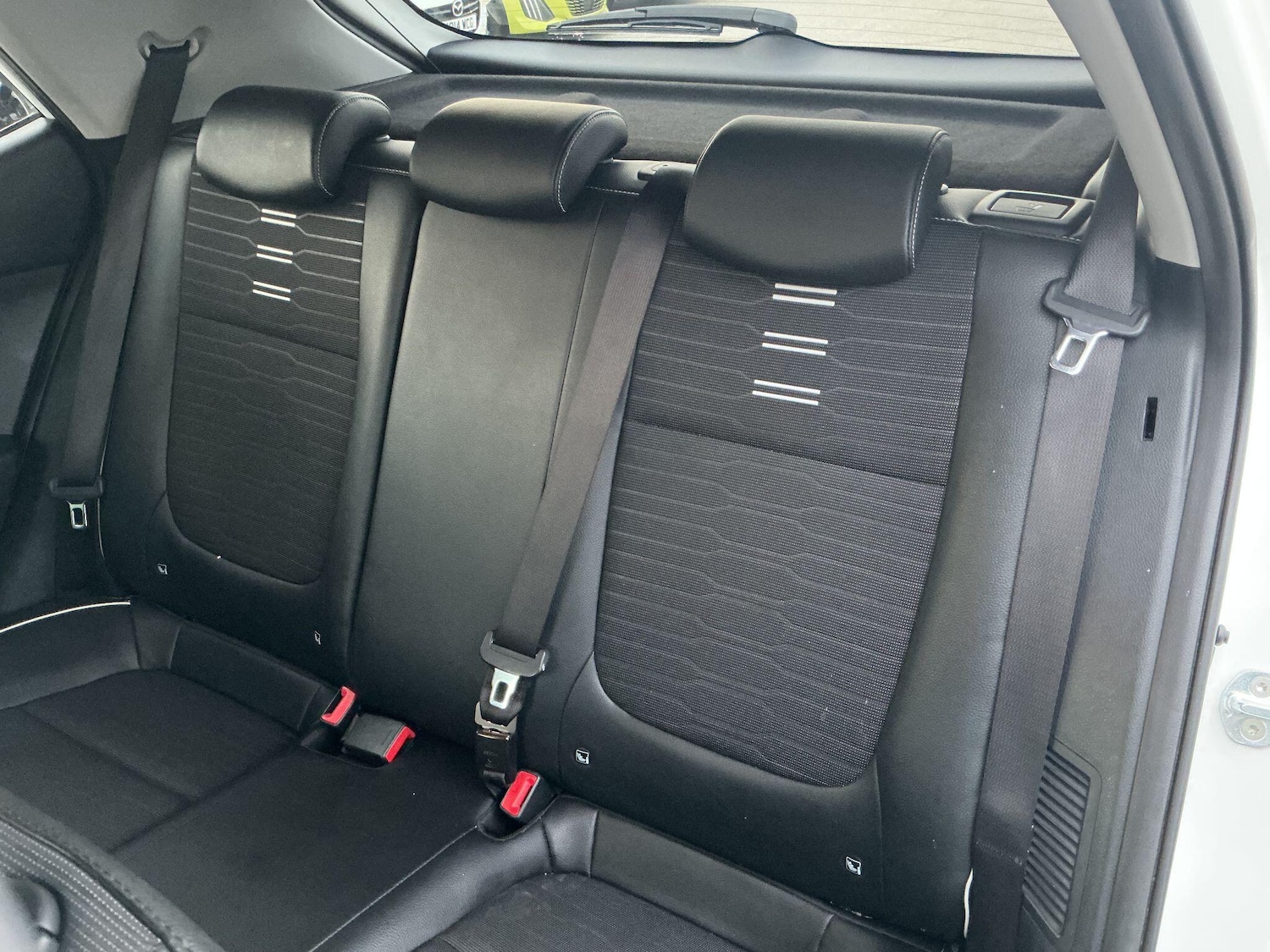 Used Kia Stonic 2022 for sale - 76850499: Photo 21