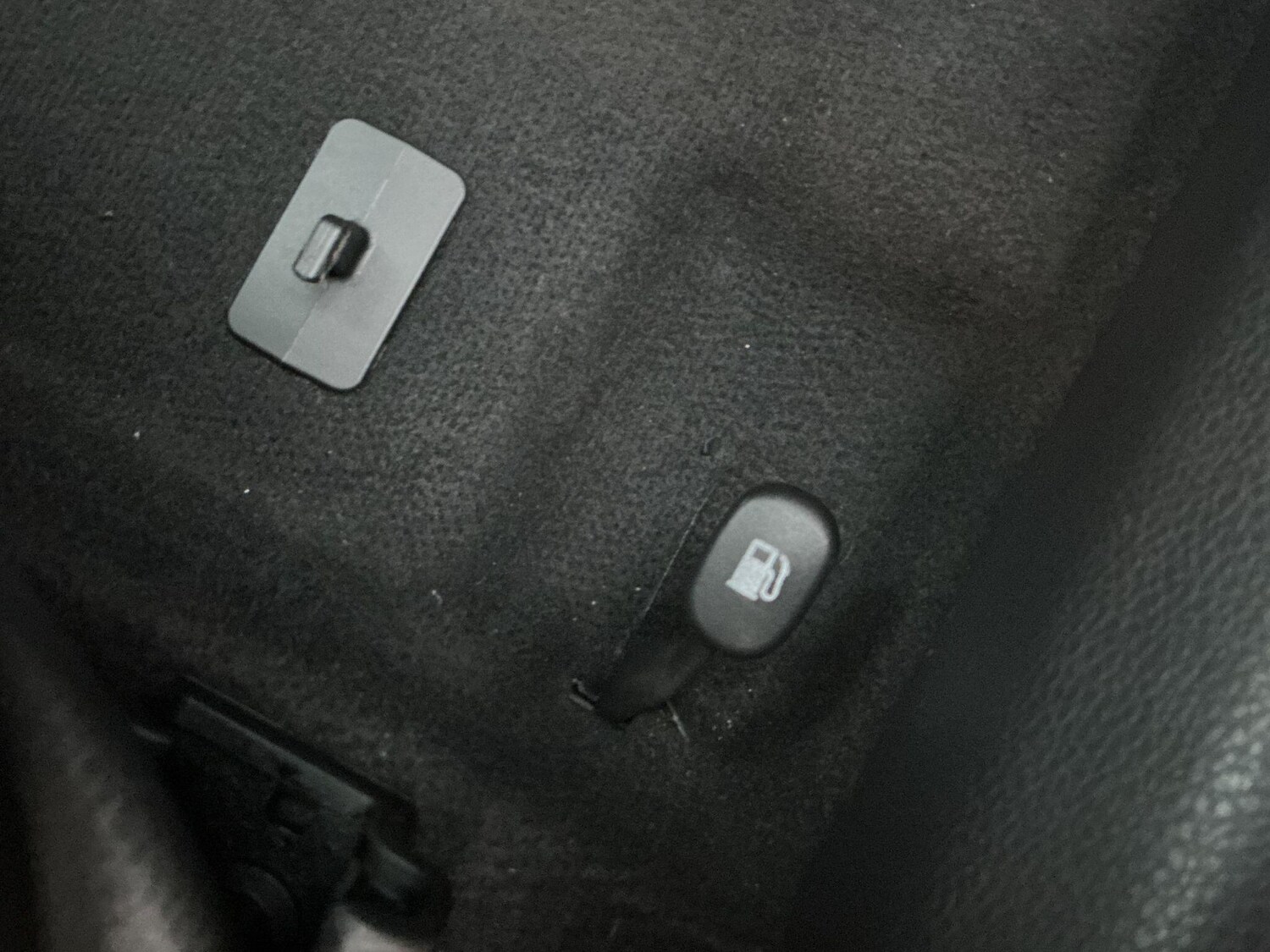 Used Kia Stonic 2022 for sale - 76850499: Photo 30