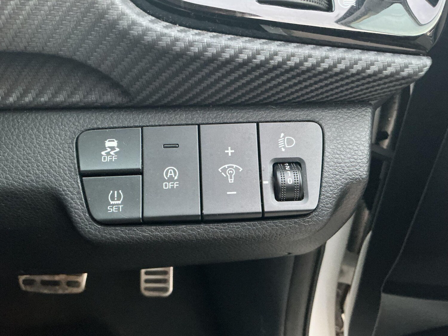 Used Kia Stonic 2022 for sale - 76850499: Photo 35