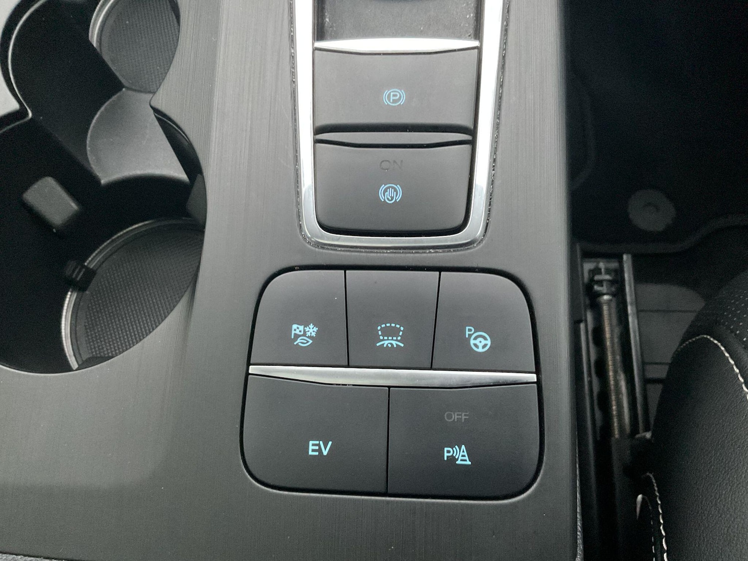 Used Ford Kuga 2023 for sale - 77376247: Photo 25