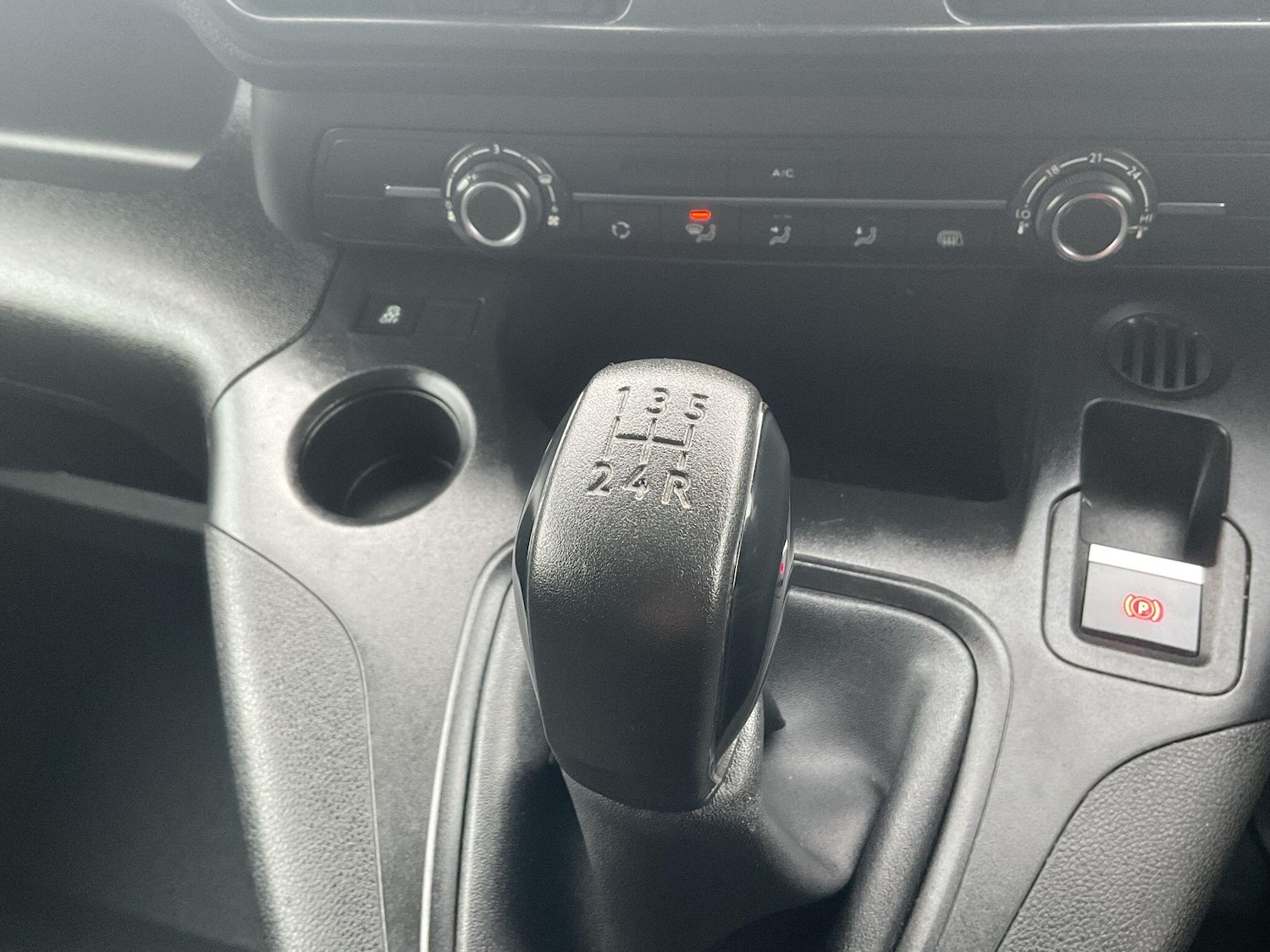 Used Peugeot Partner for sale - 77242709: Photo 29