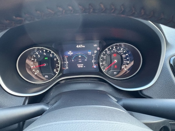 Used Jeep Compass 2018 for sale - 76210773: Photo 41