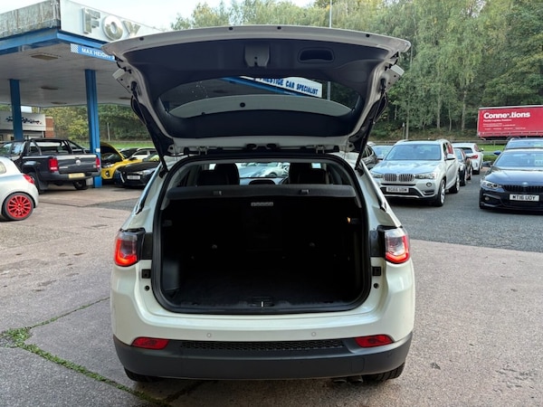 Used Jeep Compass 2018 for sale - 76210773: Photo 9
