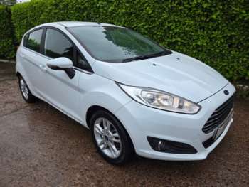 2014 (64) - 1.25 82 Zetec 5dr