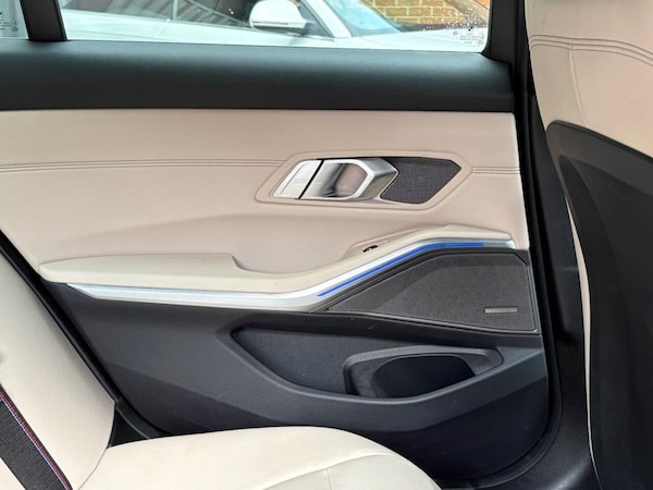 Used BMW 3 Series 2019 for sale - 76092596: Photo 45