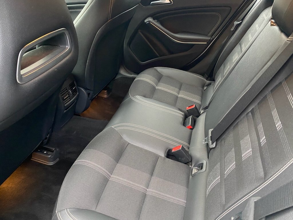 Used Mercedes-Benz A-Class 2018 for sale - 78016825: Photo 5