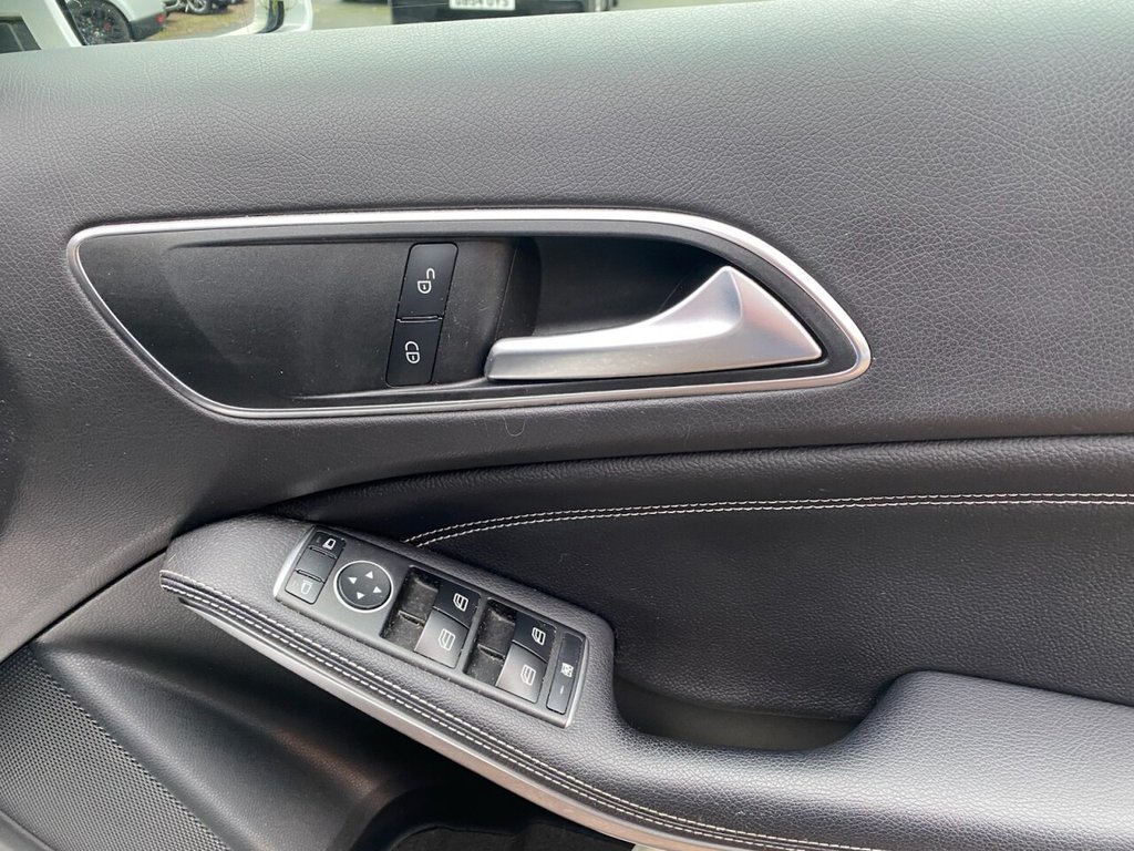 Used Mercedes-Benz A-Class 2018 for sale - 78016825: Photo 8