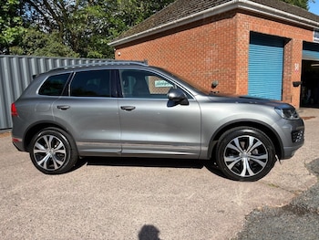 Used Volkswagen Touareg 2015 for sale - 78569733: Photo