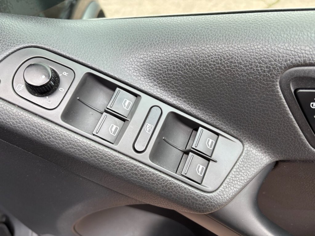 Used Volkswagen Tiguan 2010 for sale - 78082502: Photo 29