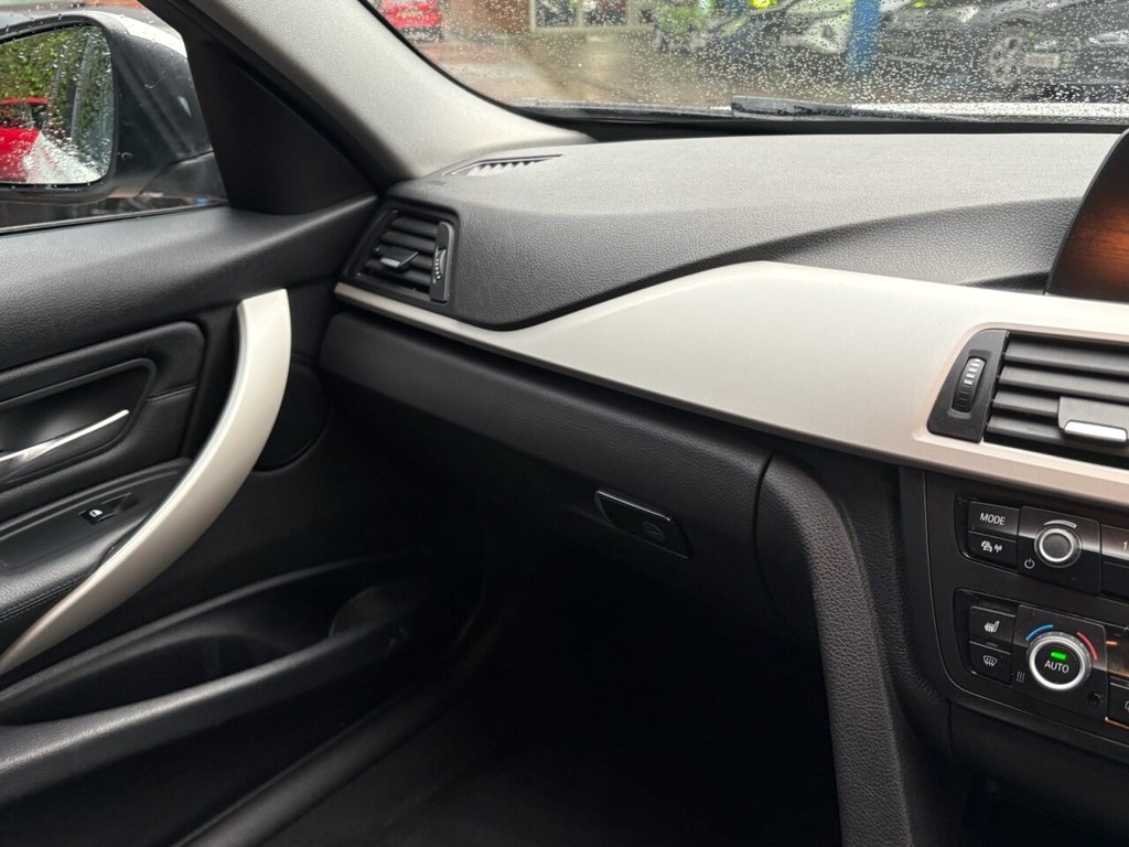 Used BMW 3 Series 2015 for sale - 76848259: Photo 30