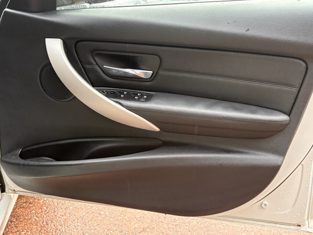 Used BMW 3 Series 2015 for sale - 76848259: Photo 40