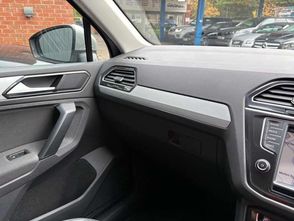 Used Volkswagen Tiguan 2017 for sale - 76346024: Photo 38