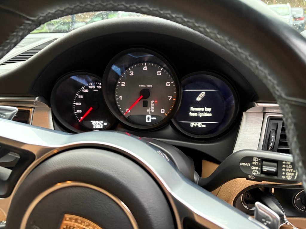 Used Porsche Macan 2016 for sale - 77546831: Photo 15