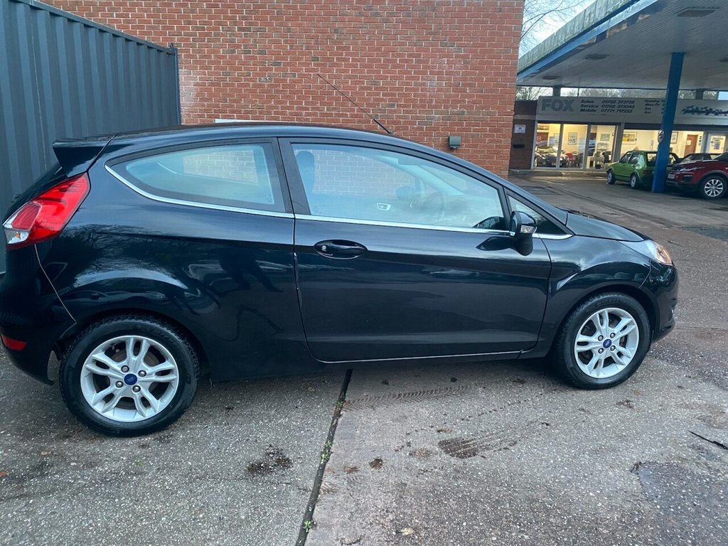 Used Ford Fiesta 2015 for sale - 76910535: Photo 11