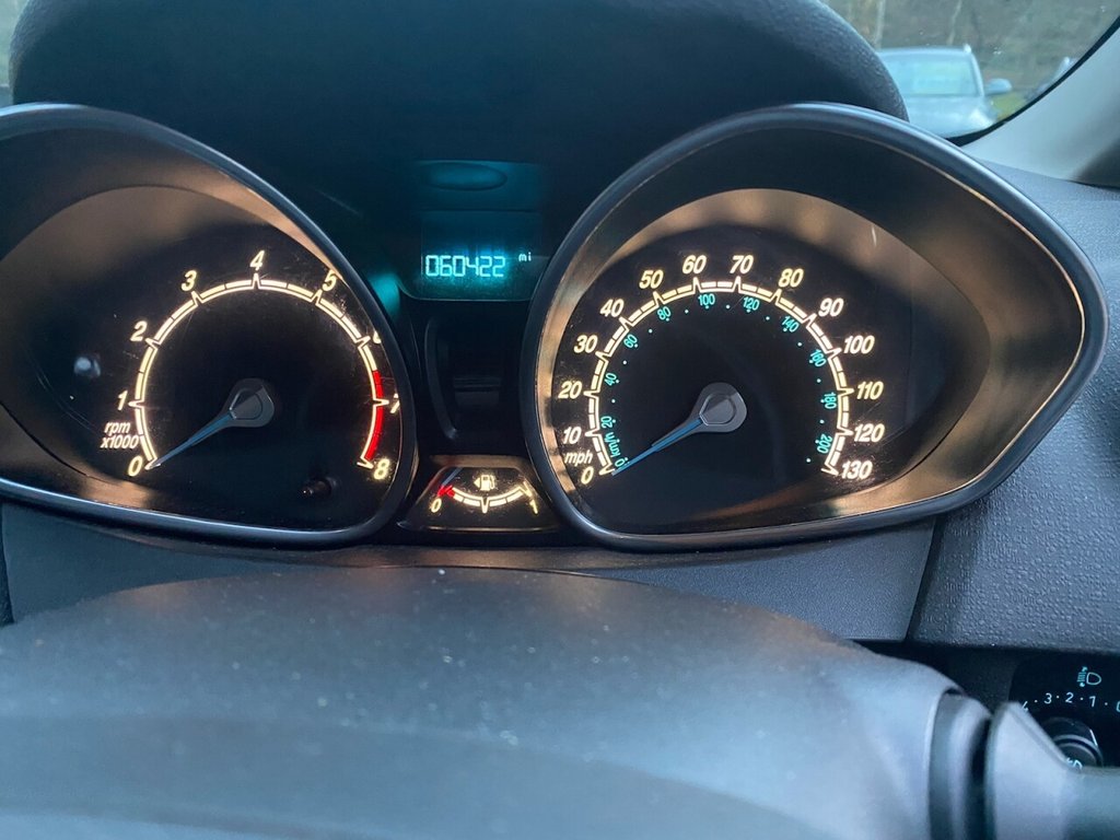 Used Ford Fiesta 2015 for sale - 76910535: Photo 12