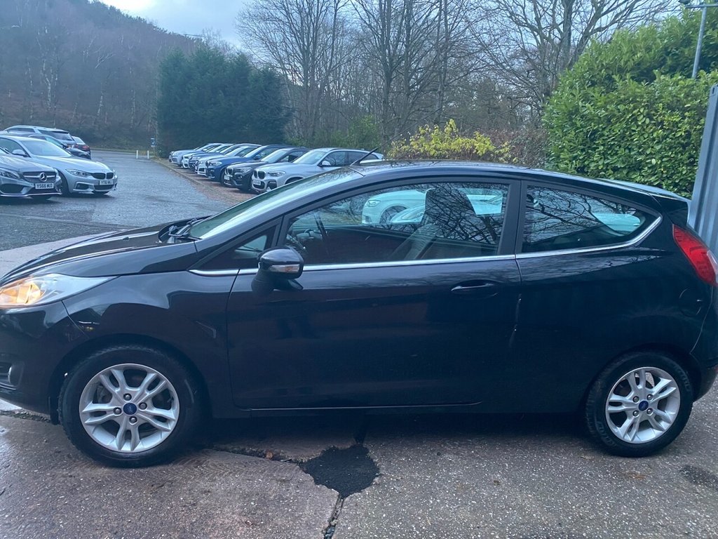 Used Ford Fiesta 2015 for sale - 76910535: Photo 6