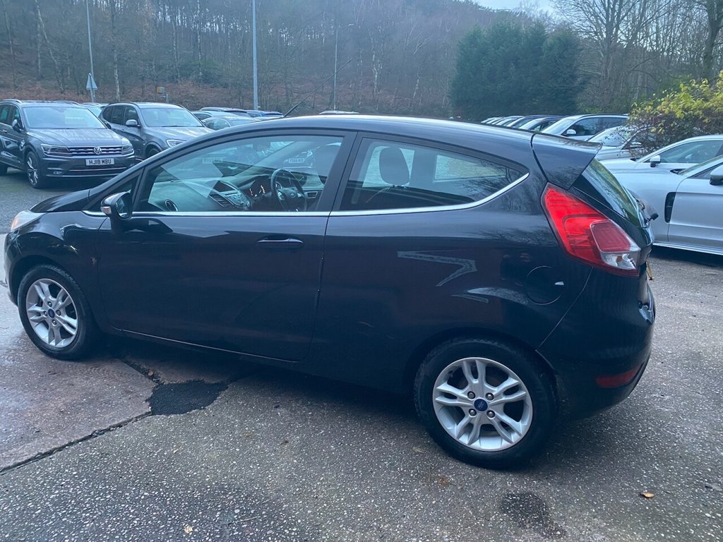 Used Ford Fiesta 2015 for sale - 76910535: Photo 7