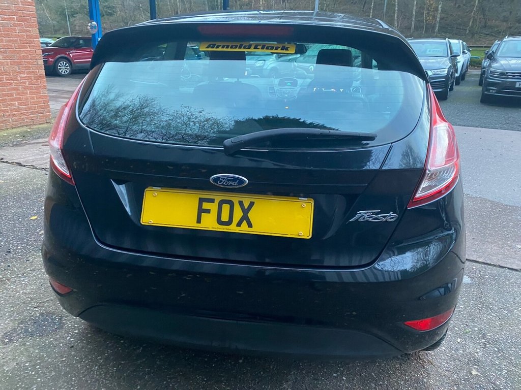 Used Ford Fiesta 2015 for sale - 76910535: Photo 8