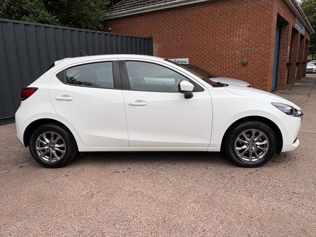 Used Mazda Mazda2 2021 for sale - 76092537: Photo 10
