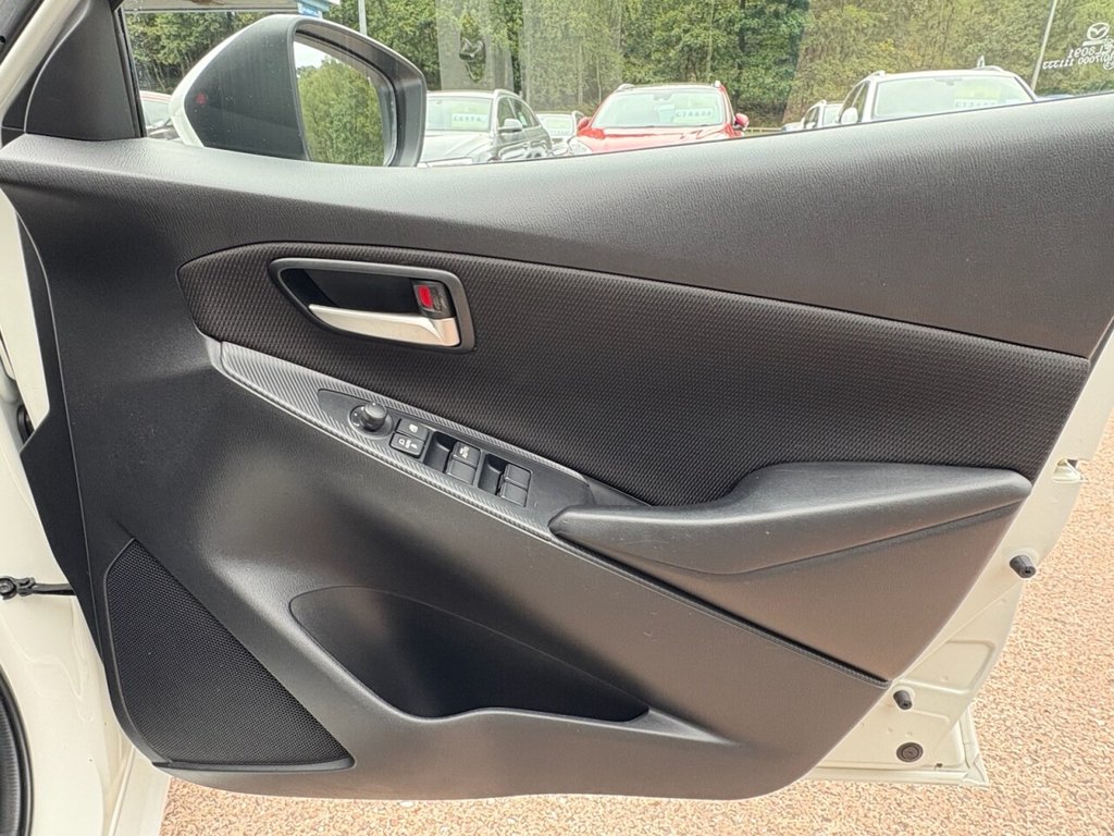 Used Mazda Mazda2 2021 for sale - 76092537: Photo 13