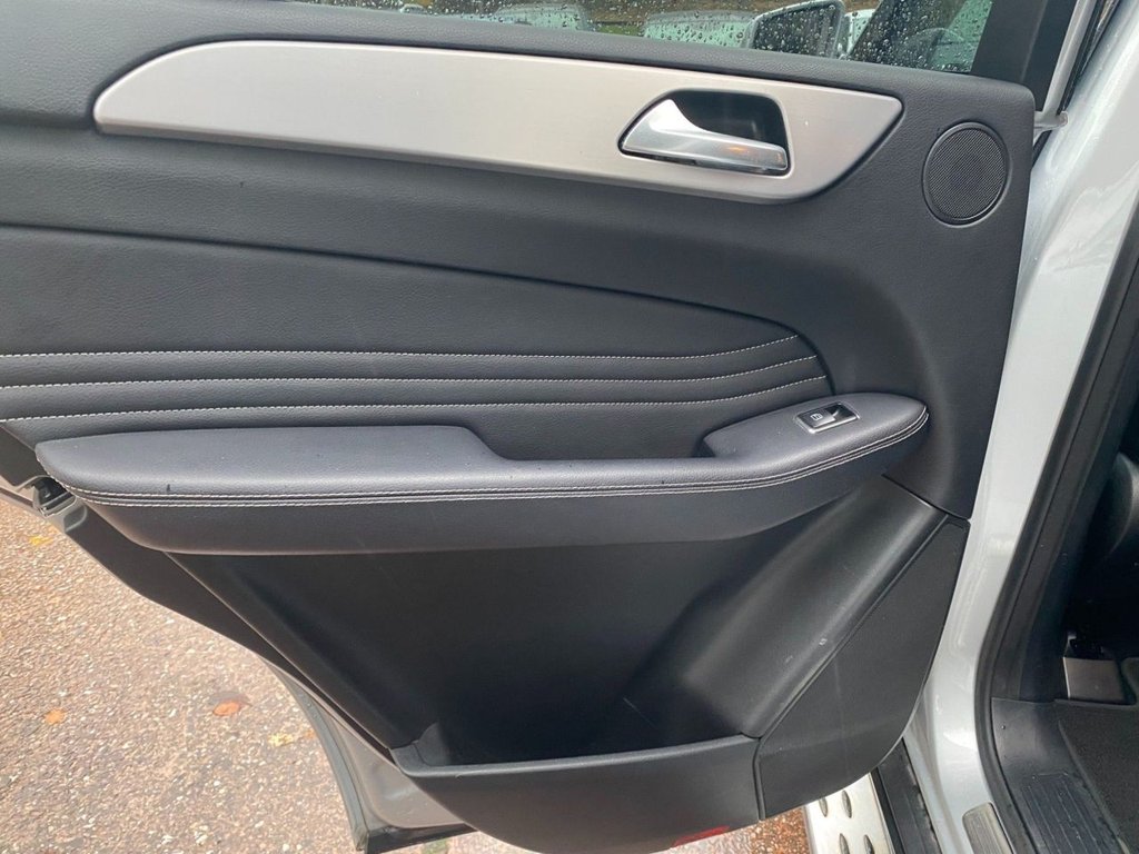 Used Mercedes-Benz M Class 2013 for sale - 76558750: Photo 24