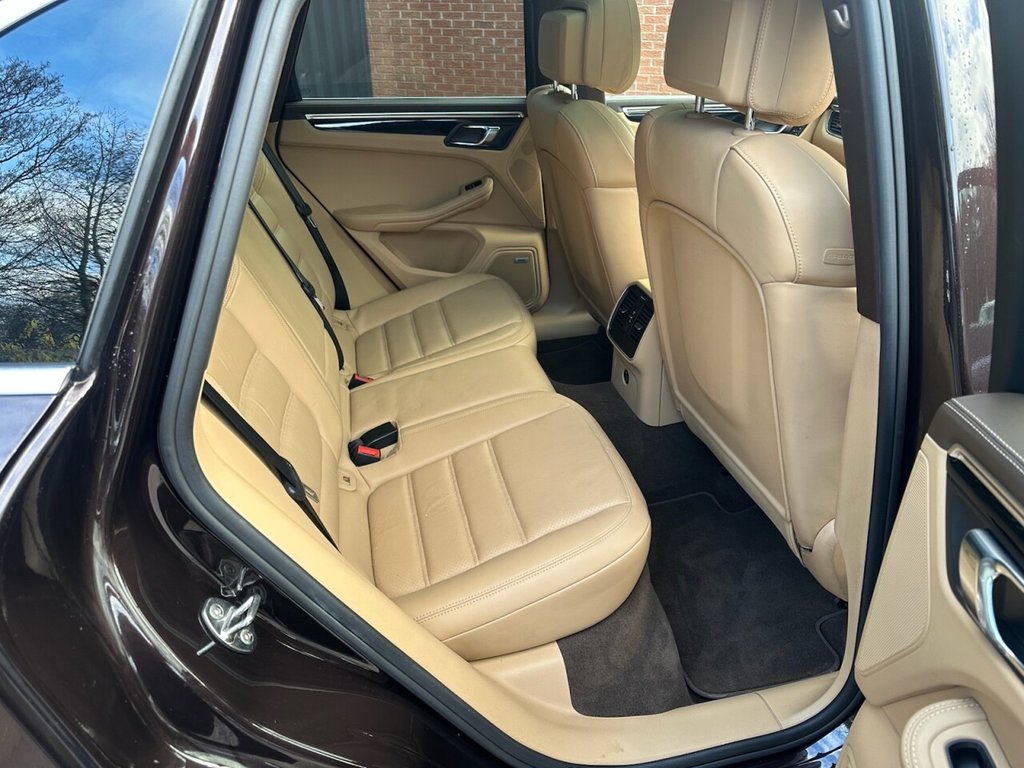 Used Porsche Macan 2016 for sale - 76910482: Photo 13