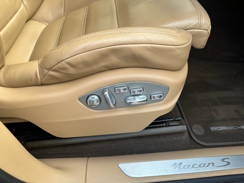 Used Porsche Macan 2016 for sale - 76910482: Photo 14