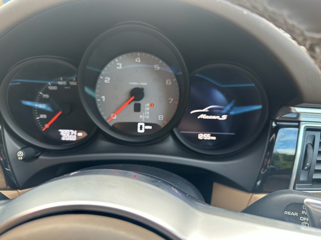 Used Porsche Macan 2016 for sale - 76910482: Photo 17