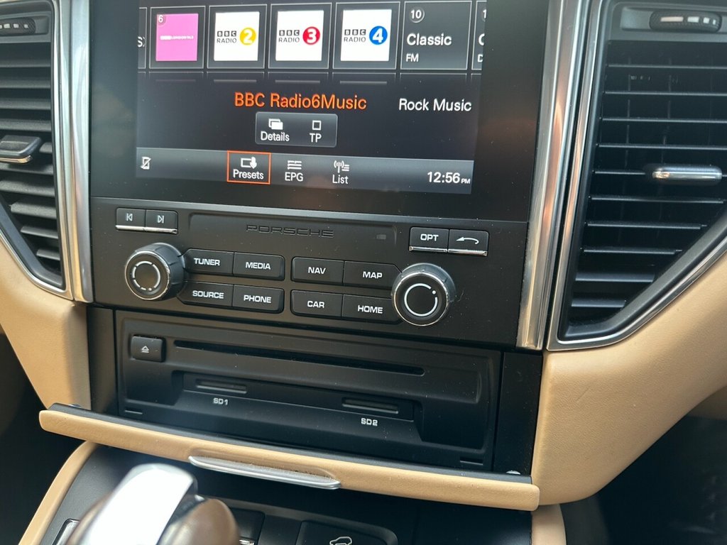 Used Porsche Macan 2016 for sale - 76910482: Photo 21