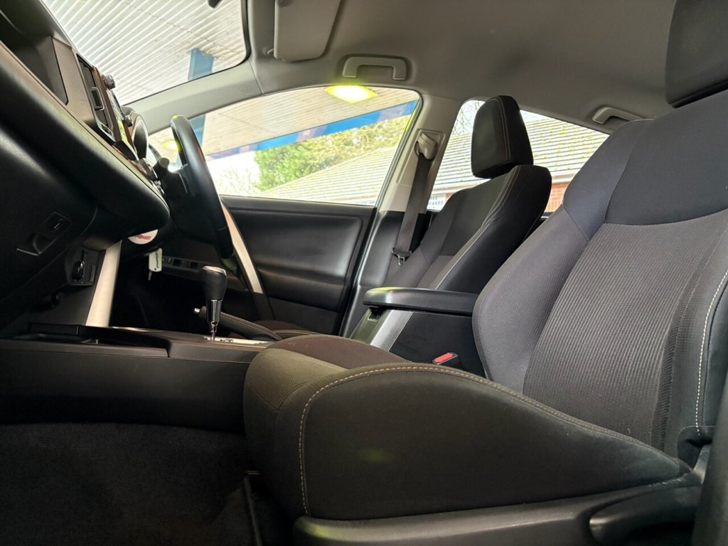 Used Toyota RAV4 2013 for sale - 77780074: Photo 46