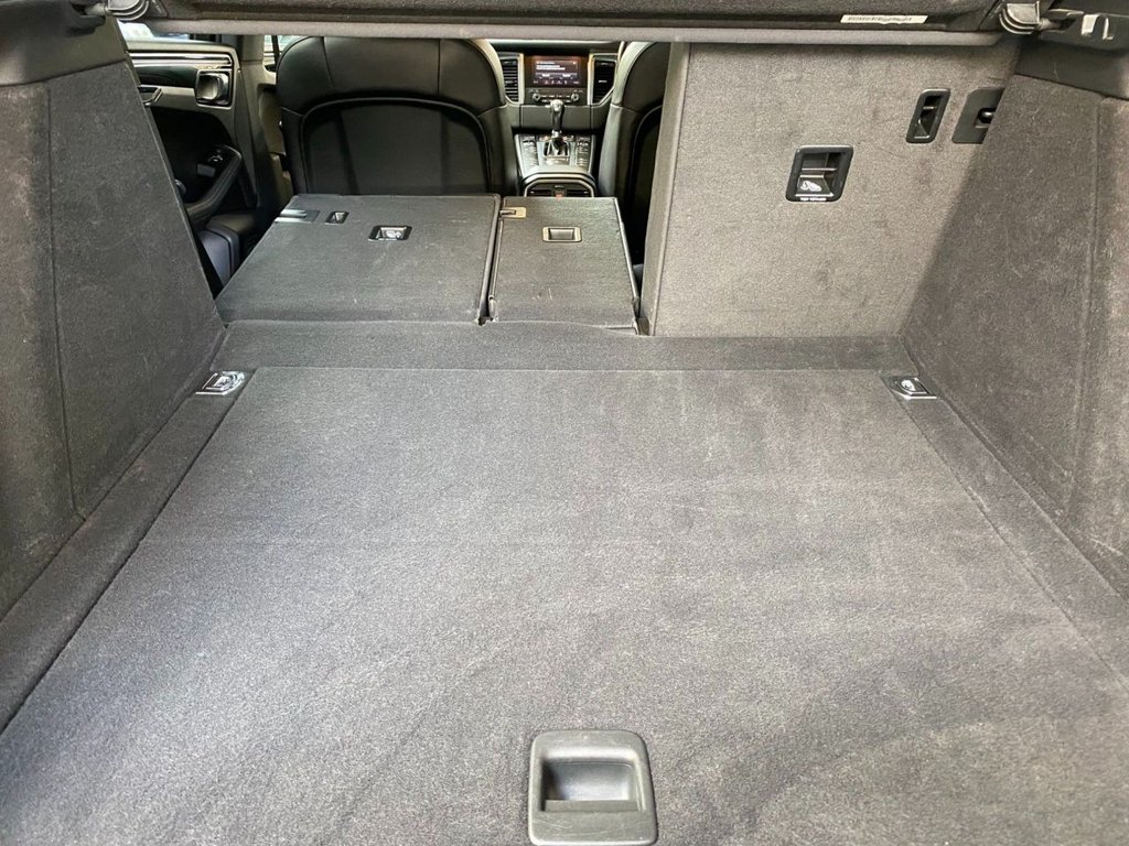 Used Porsche Macan 2017 for sale - 77806371: Photo 27