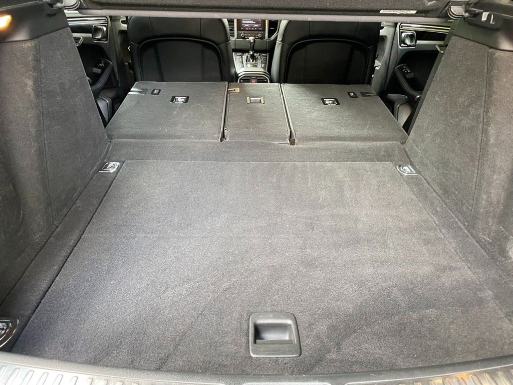 Used Porsche Macan 2017 for sale - 77806371: Photo 28