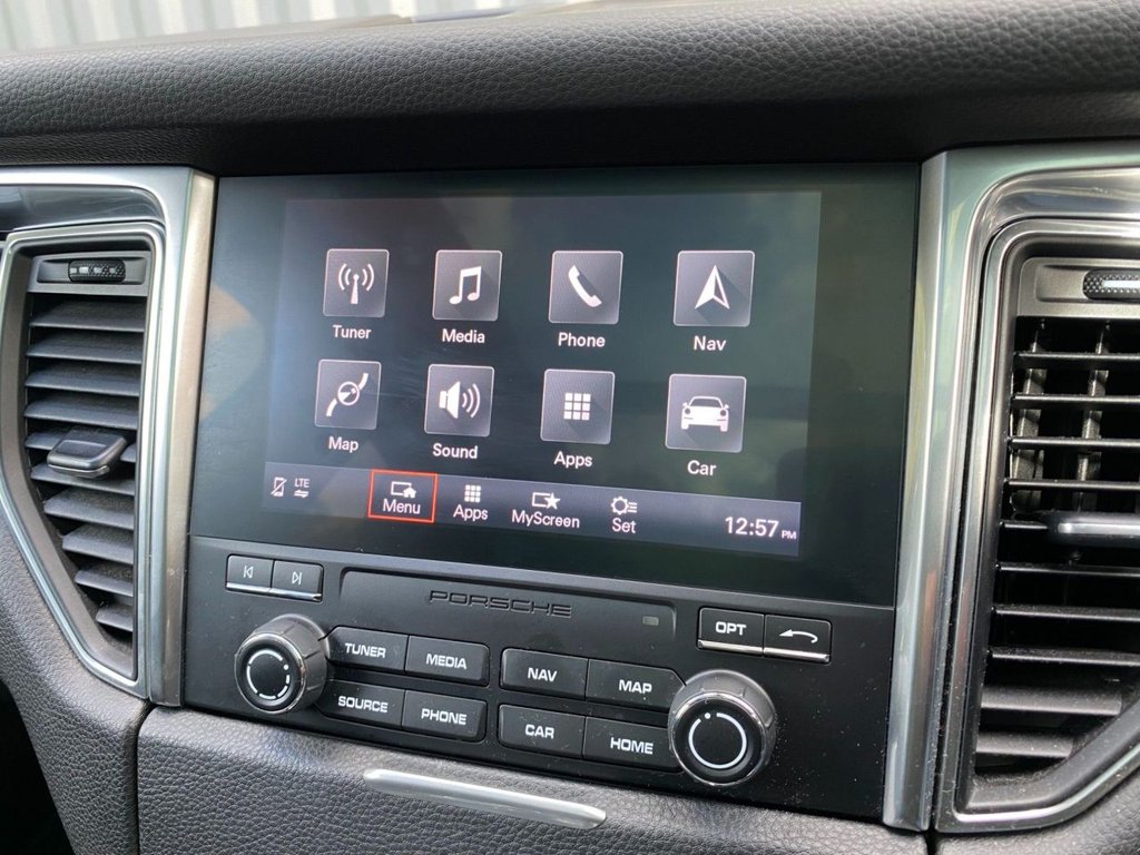 Used Porsche Macan 2017 for sale - 77806371: Photo 31