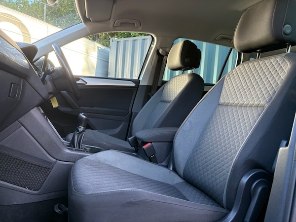 Used Volkswagen Tiguan 2018 for sale - 76039071: Photo 25