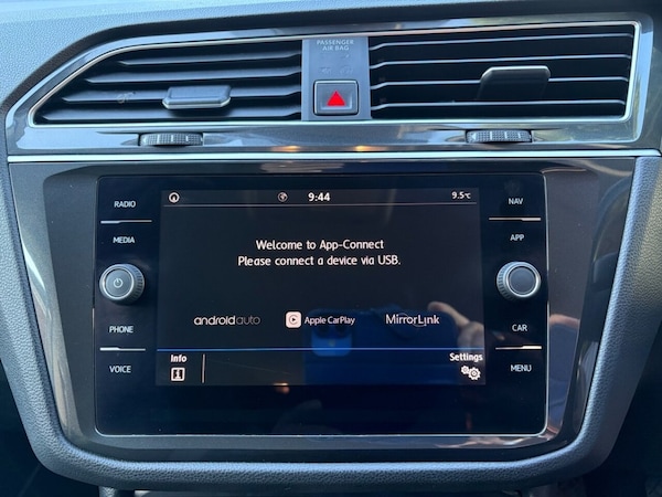 Used Volkswagen Tiguan 2018 for sale - 76039071: Photo 38