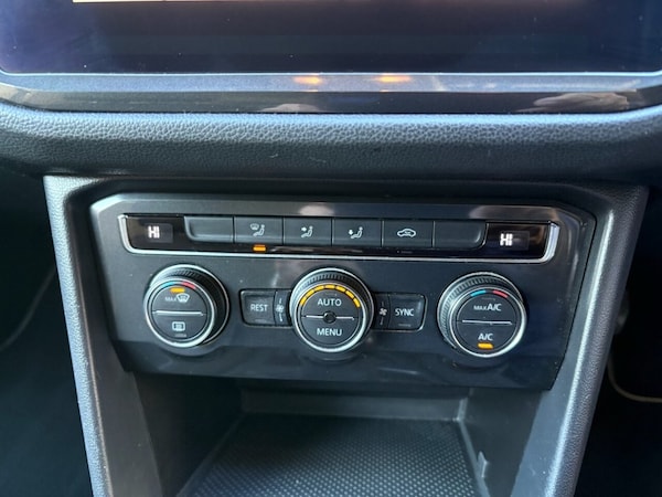 Used Volkswagen Tiguan 2018 for sale - 76039071: Photo 41