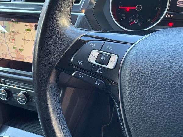 Used Volkswagen Tiguan 2018 for sale - 76039071: Photo 44