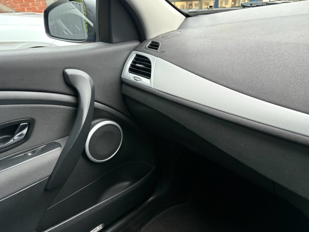 Used Renault Megane 2012 for sale - 77037917: Photo 22