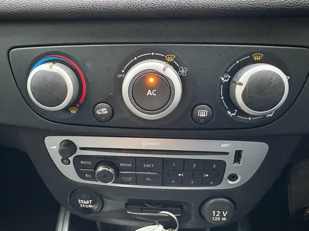 Used Renault Megane 2012 for sale - 77037917: Photo 23