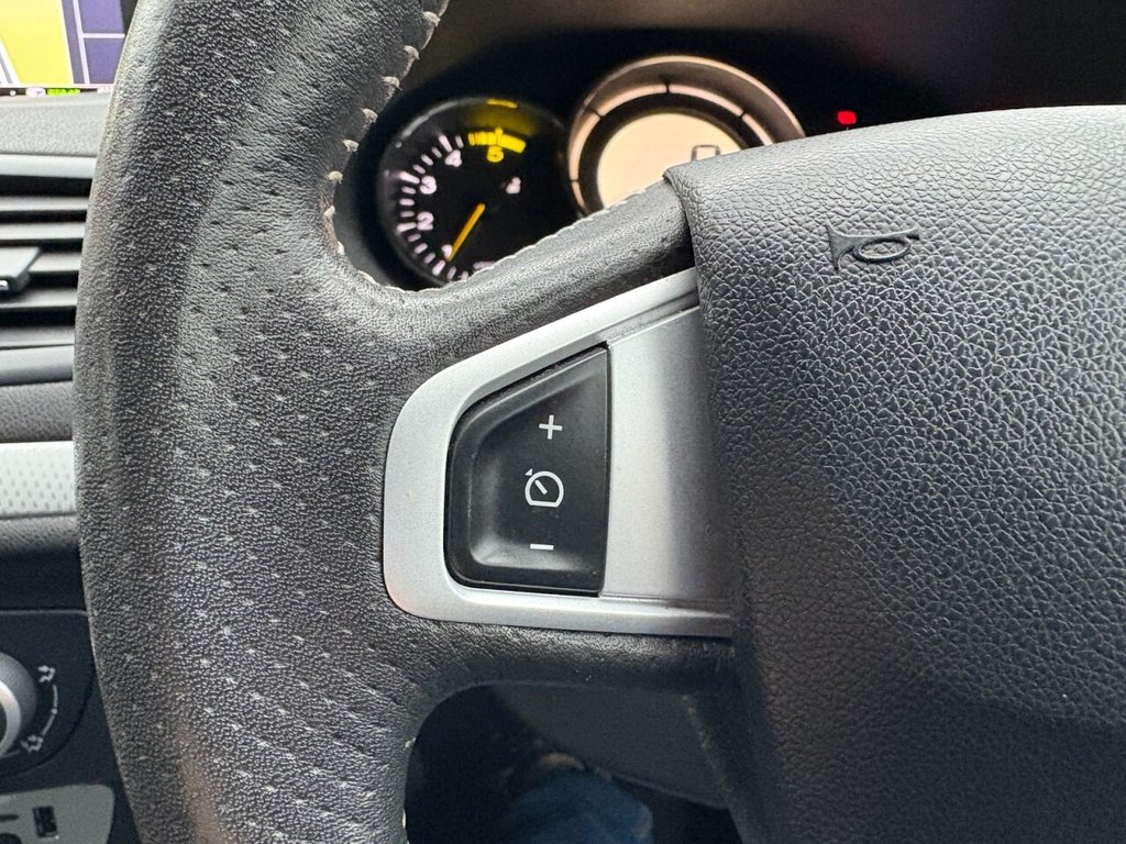 Used Renault Megane 2012 for sale - 77037917: Photo 26