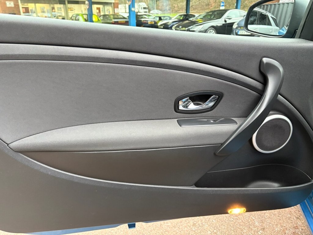 Used Renault Megane 2012 for sale - 77037917: Photo 37