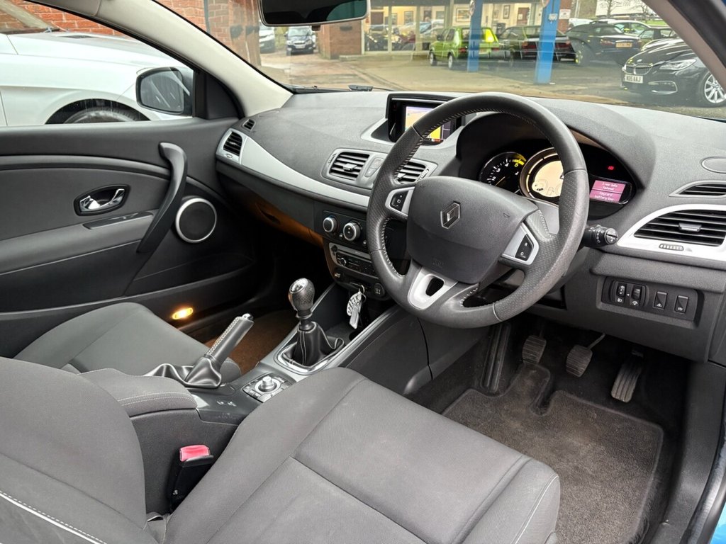 Used Renault Megane 2012 for sale - 77037917: Photo 4