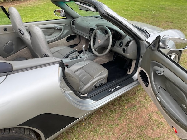 Used Porsche 911 2003 for sale - 71844009: Photo 16