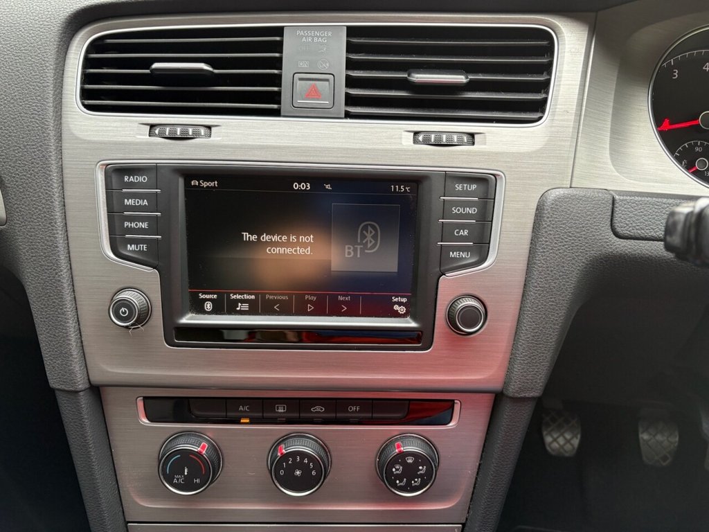 Used Volkswagen Golf 2015 for sale - 76345833: Photo 10