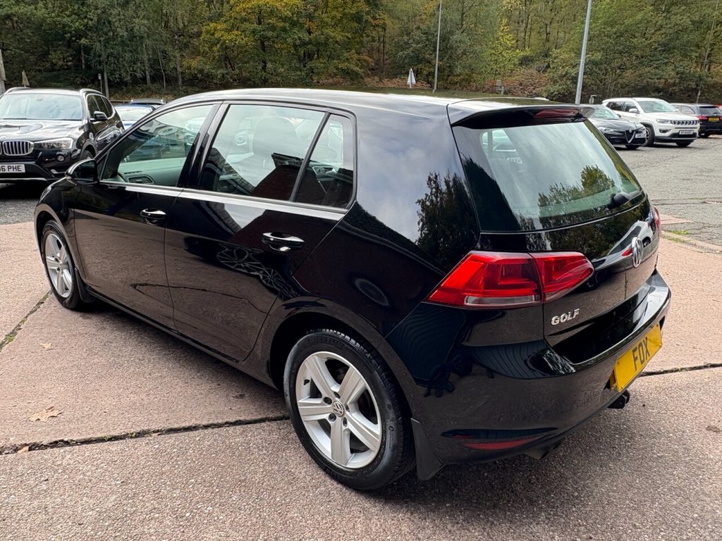 Used Volkswagen Golf 2015 for sale - 76345833: Photo 21