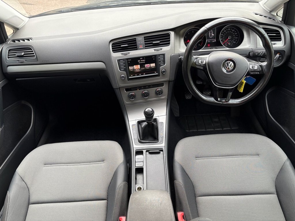 Used Volkswagen Golf 2015 for sale - 76345833: Photo 4