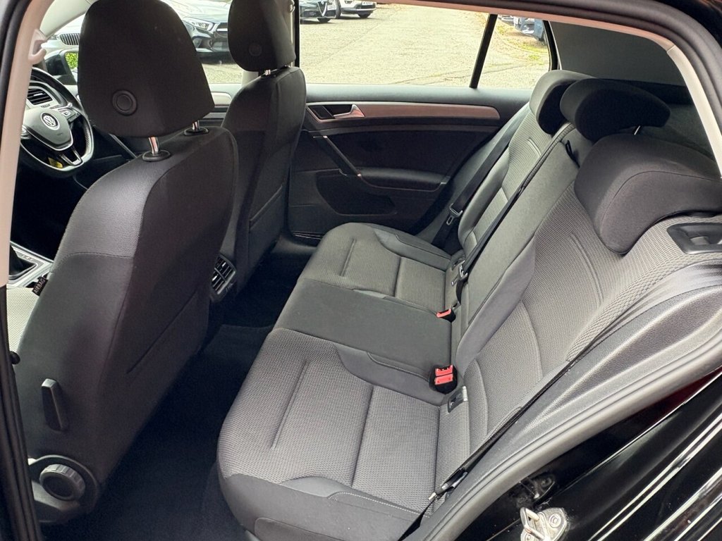 Used Volkswagen Golf 2015 for sale - 76345833: Photo 41