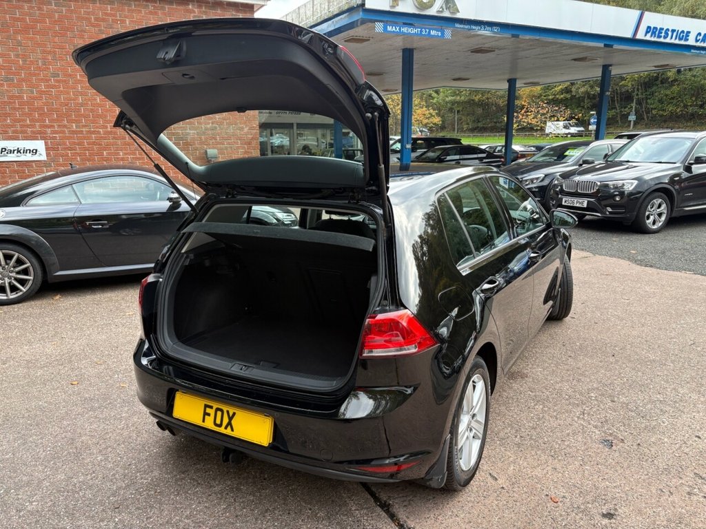 Used Volkswagen Golf 2015 for sale - 76345833: Photo 9