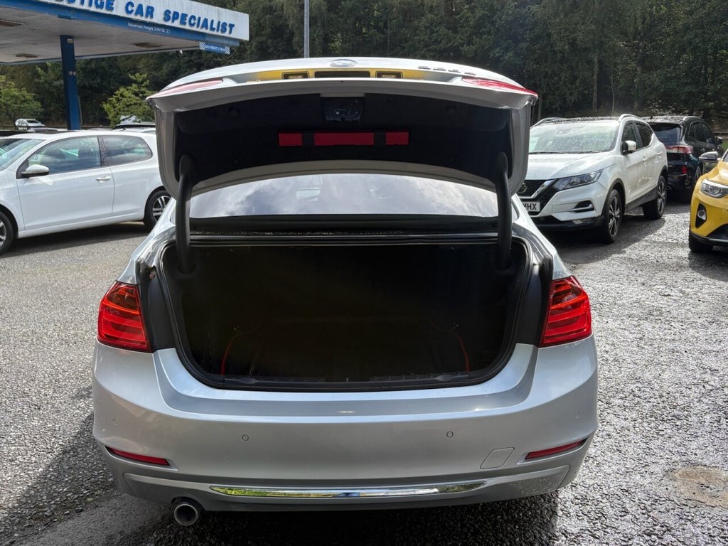 Used BMW 3 Series 2014 for sale - 76154421: Photo 11